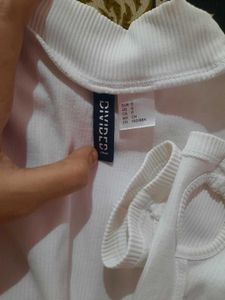 H&amp;M White Top