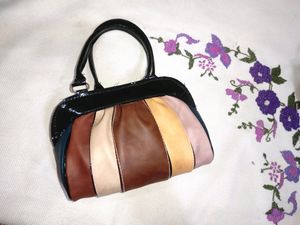 New Hand Bag 👜