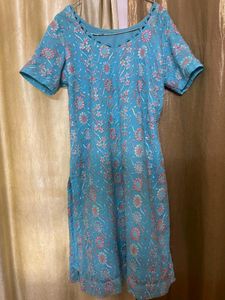 Blue Kurta Set With Floral Embroidery