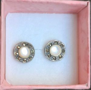 Silver Studs Earrings