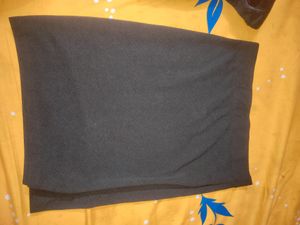 New Padded Crop Top With Black Fitted Skirt