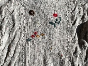 vintage unisex Embroidered Knit Sweater