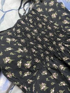 H&amp;M Women’s Black Dress