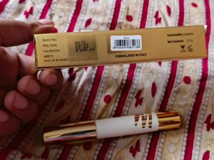 Myglamm Perfect Curves Matte Lip Cryon Terra