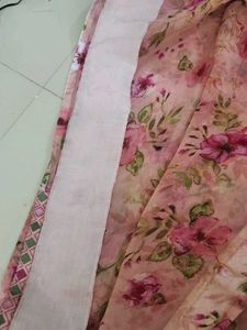 Floral Print georgette saree