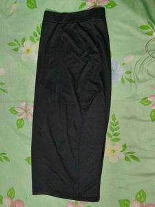 Chic Black Slit Skirt