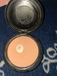 Maybelline Fit Me Compact and jive allure perfumed