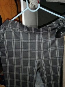 Combo Of 2 Trousers Grey Checked And Beige