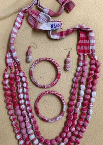 Neckpiece