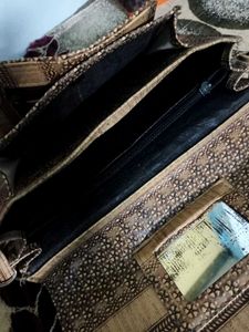 Pure Leather Sling Bag 🤎