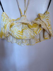 FOREVER 21 Beautiful Halter Top