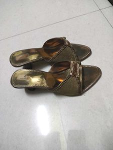Golden Colour 👠heels
