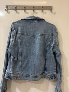 Zara Denim Jacket - Light Wash