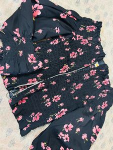 Peplum 🩵 Clearing My Closet Wanna Swap ??