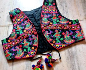 Ethnic Embroided Short Jacket