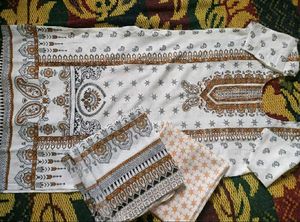 Elegant Printed Kurta Set