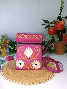 🪡Kashmiri Handcrafted Aari Embroidered Sling Bag