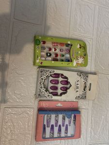 Set Of 3 Press On Nails