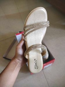 Golden Heeled Slip-On Sandals – New, Size 9