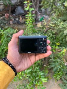 Nikon Coolpix 10x zoom Digital Camera
