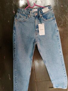 Zara High-waisted Blue Mom Fit Jeans