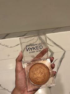 Sivanna colors naked illuminated Highlighter- Gold