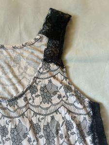 Lace Trim Tank Top