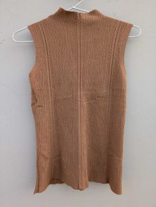 Sleeveless Top