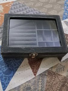 Vintage Velvet Jewelry Box