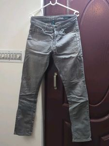 Gray Skinny Fit Jeans of UCB