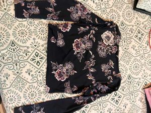 Perfect Floral Lace-Up Top