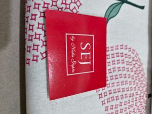 New Bedsheet &amp; Pillow covers Set