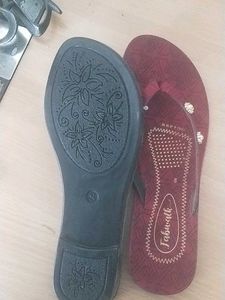 Fabulous Maroon Sandals - Size 8