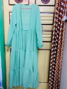 Designer Burkha Store It Comes With Inner , Shrug , Belt , Dupatta, And A Face Piece  Its A Georgette Material With Pista Green Colour