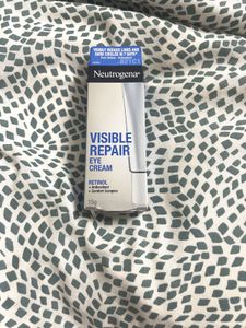Neutrogena Visible Repair Eye Cream