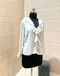 H&amp;M Pintresty 🌸Ruffled White Blouse