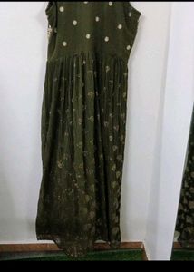 FIXED PRICE!!!WEDDING GOWN WITH DUPATTA