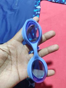 Kids Shark Swimsuit with Goggles (3–4 Years)