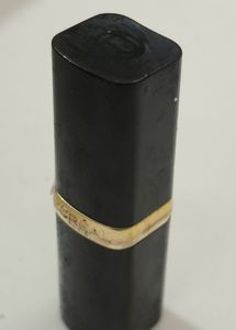 L'Oreal Paris Lipstick