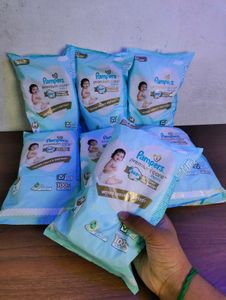 Pampers Premium Care Pants - Size M