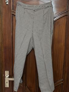 Houndstooth Cropped Trousers