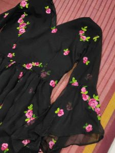 Active Feel Free Life Woman&#39;s Black Dress