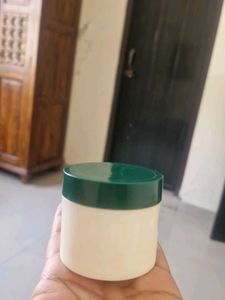 50gms Decant Tub Of The Lotions