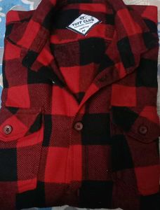 This is a very nice shirt: the fabric i