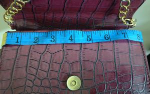 Slingbag Crocodile PU Maroon Pattern