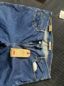 Levi's 710 Super Skinny Jeans