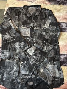 Abstract Print Long Sleeve Shirt