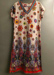 Multicolored Floral Pattern Straight Kurta