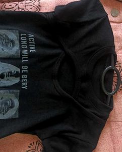 Women Black Printed Crop Top