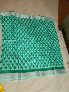 Green Floral Print Saree